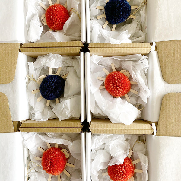 Halloween PomPom Smiley Spider