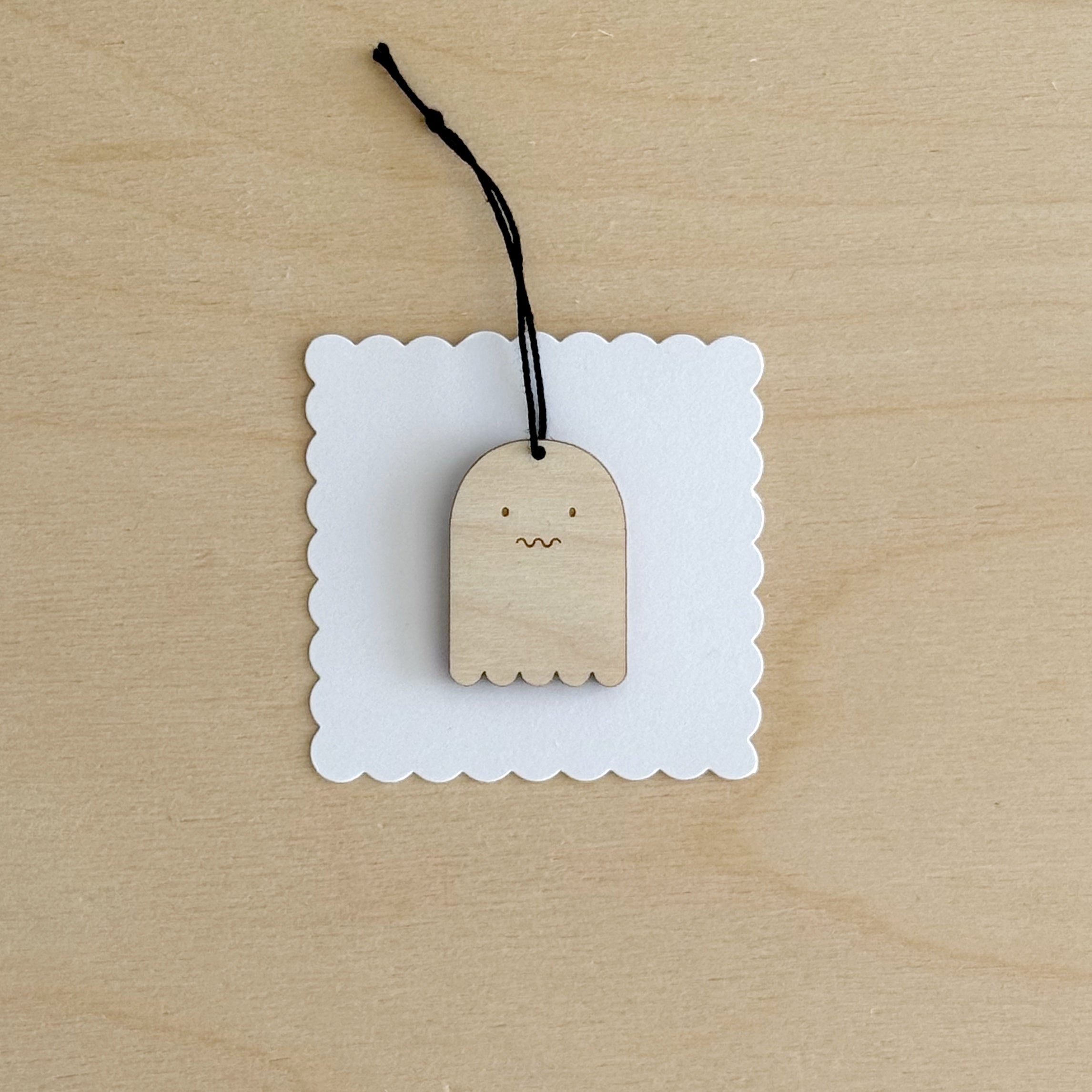 Mini Wobbly Ghost decoration
