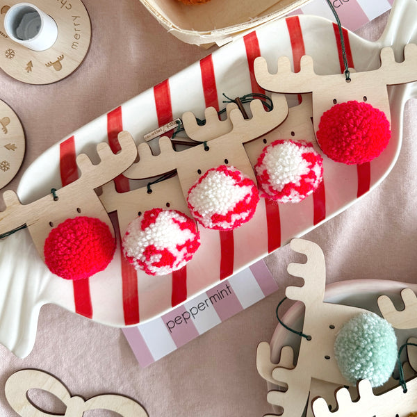 FRANK - The PomPom Reindeer