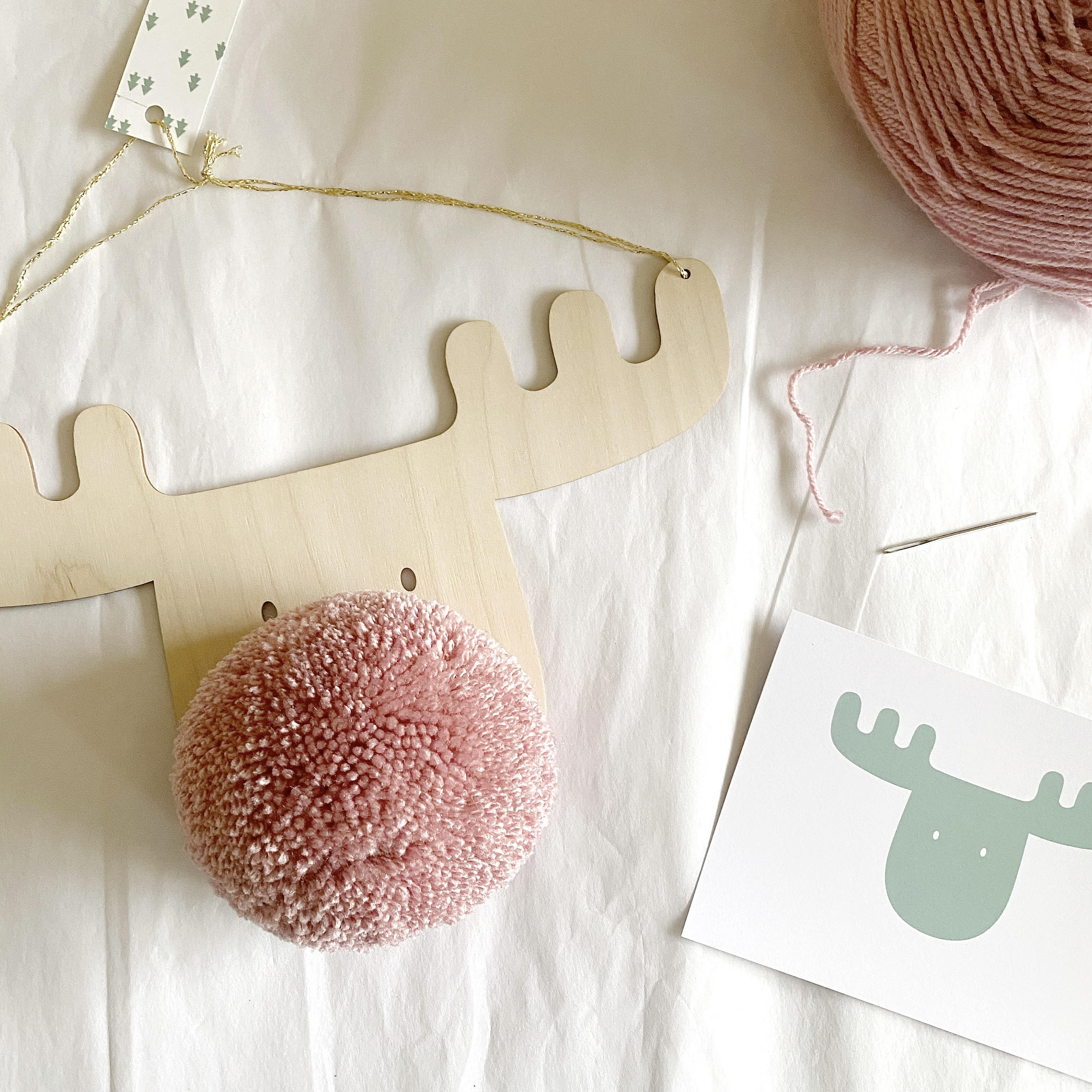 BIG Frank - The PomPom Reindeer