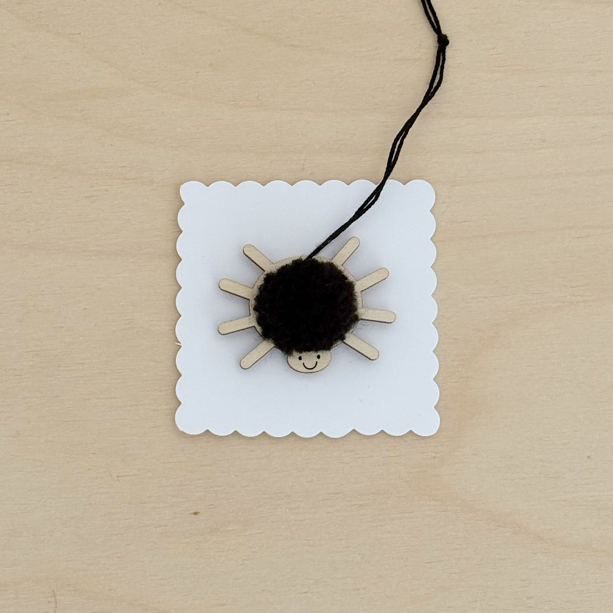 Mini Spider pom-pom decoration