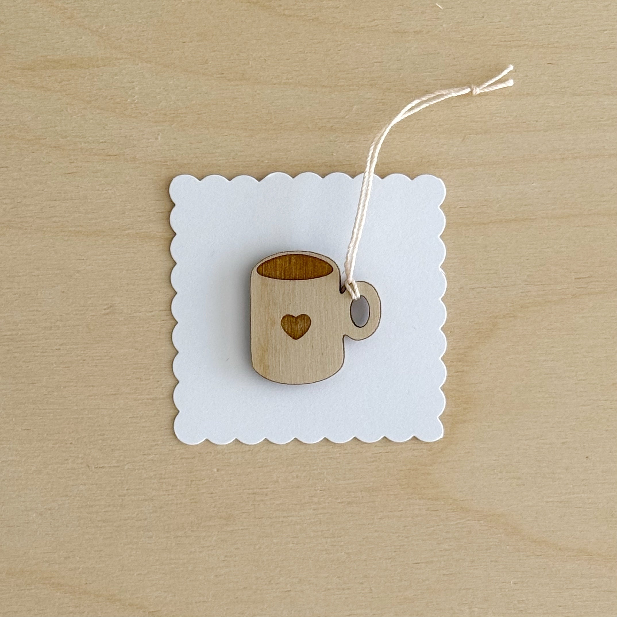 Mini Mug - heart decoration