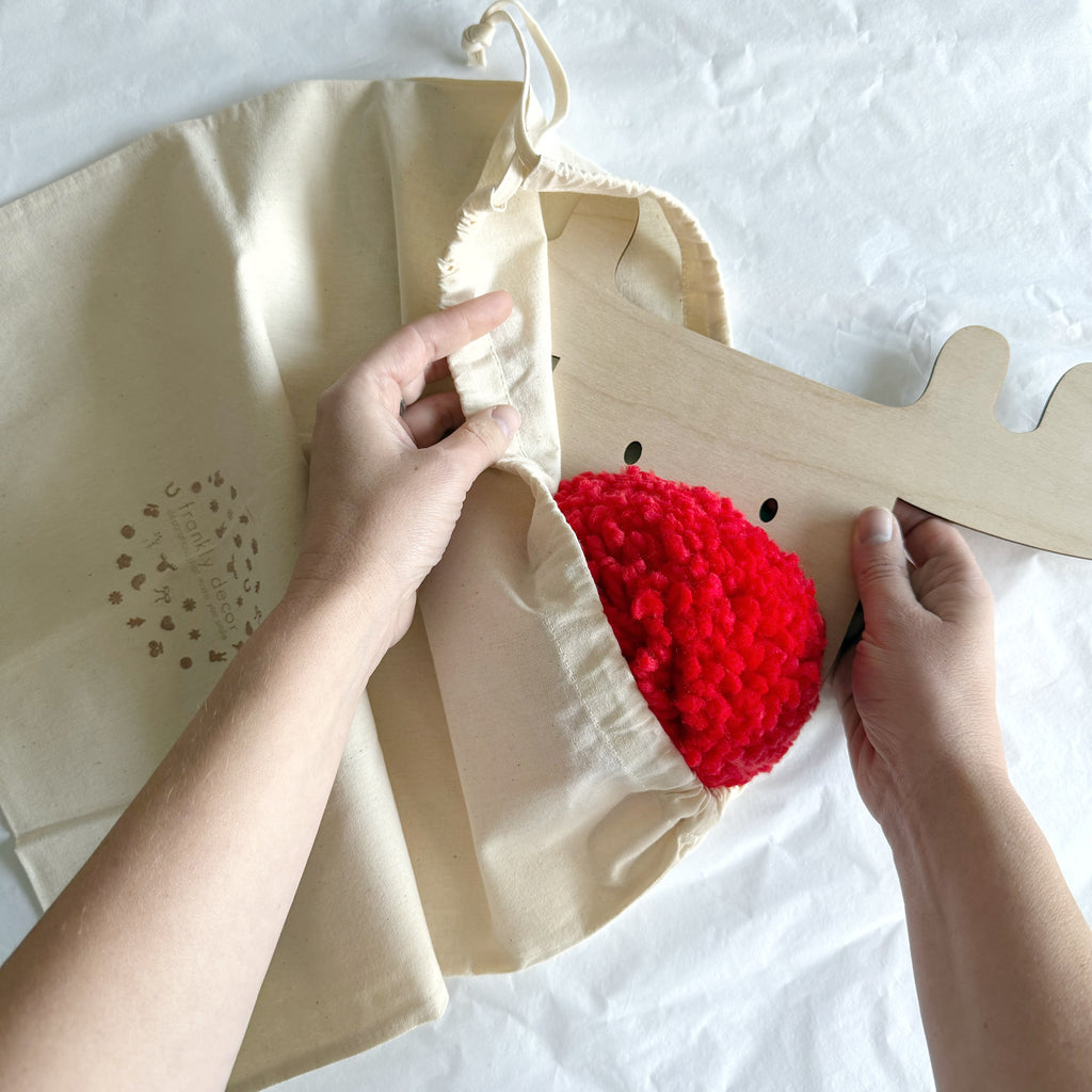 Decoration Dust Bag