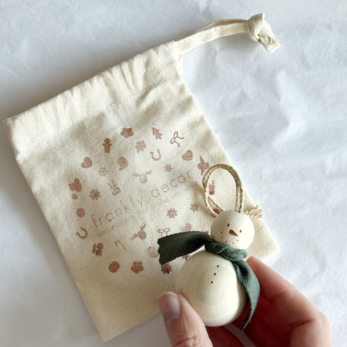 Decoration Dust Bag