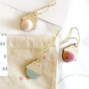 One Charlie Chick Mini Decoration (individual)